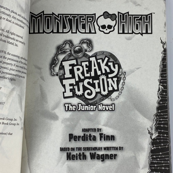 Monster High Freaky Fusion Junior Novel 2014 Paperback Book - Picture 4 of 11